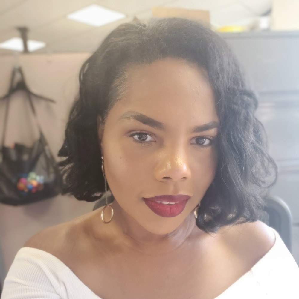 Meet your Posher, Tonya